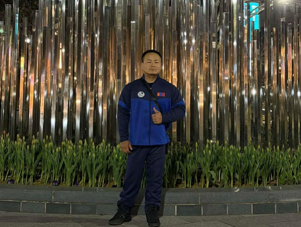 А.Амартайван алт, Д.Жигмэд мөнгөн медаль хүртжээ